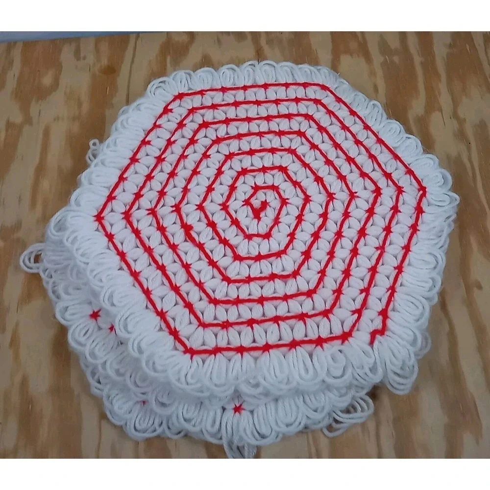 Lot Of 4 VTG Handmade Star Placemats Crochet Yarn White With Red Stars Table Mat